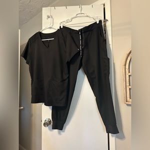 Medcouture black set L for sale